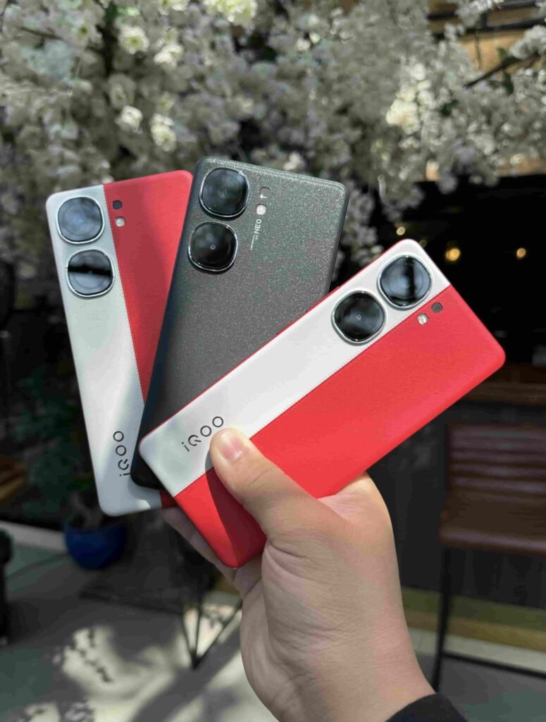 iQOO Neo 9 Pro Offer : Holi Sale में 6000 हजार रुपये सस्ते में मिल रहा हैं। iQOO Neo 9 Pro Offer : Holi Sale में 6000 हजार रुपये सस्ते में मिल रहा हैं।