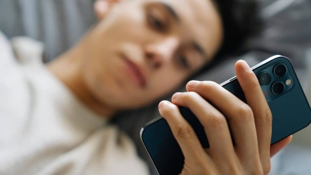 Stop Wasting Time On Reels : रील्स देख बर्बाद करते समय। कैसे बचे इस बर्बादी से। how to stop wasting time on social media