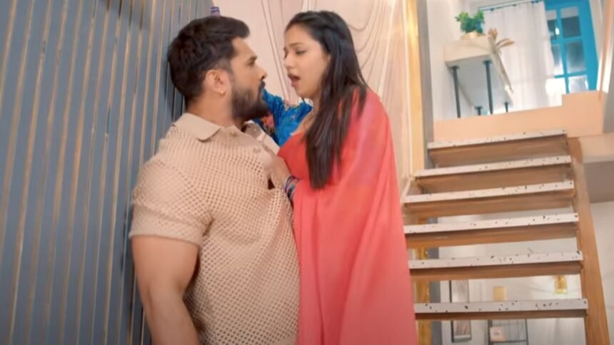 Kiriya Bate Balam Khesari Lal and astha singh.